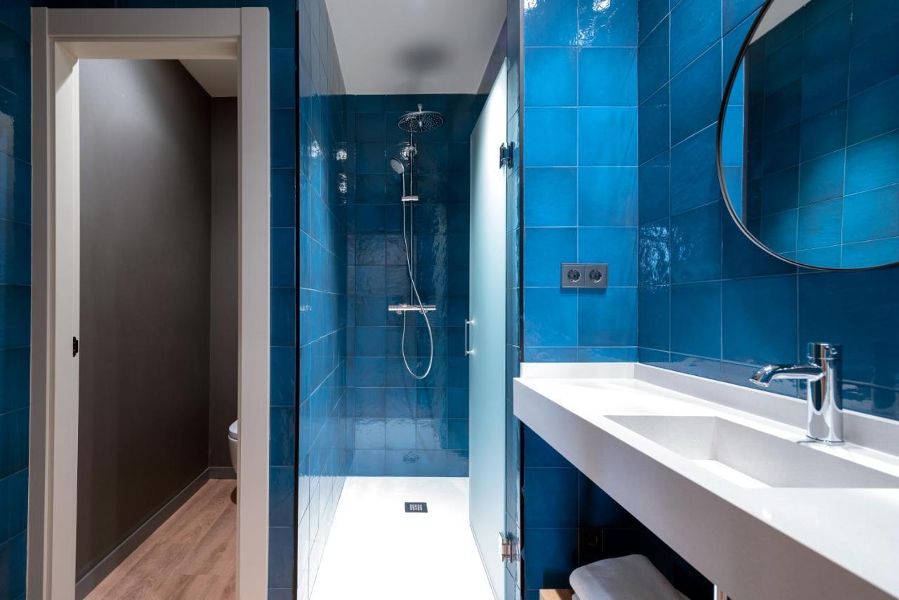 Single Room Private Bathroom